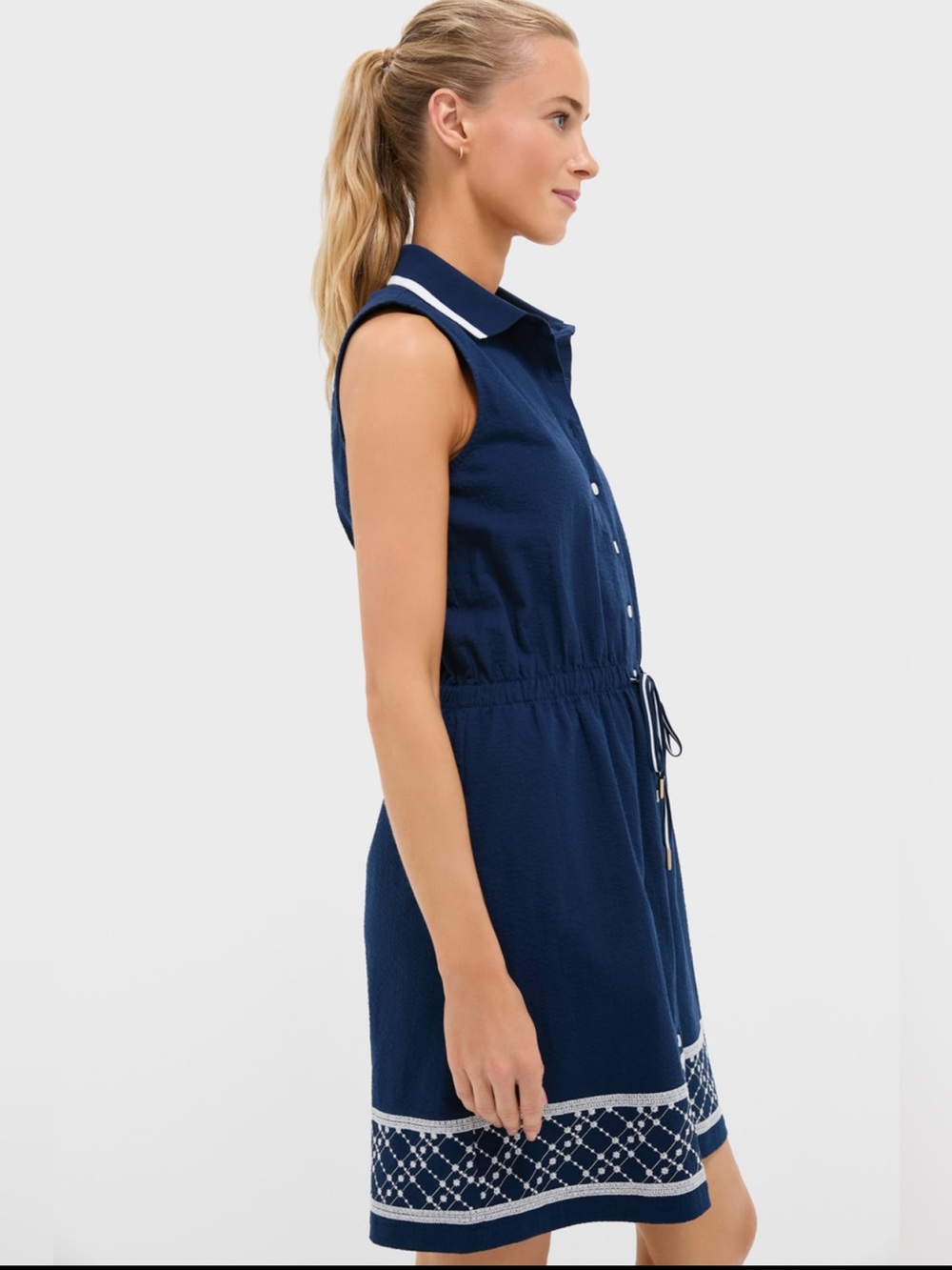 TUCKERNUCK Sport Alcott Golf Dress Navy White Seersucker Embroidered NWOT Small - Picture 4 of 17